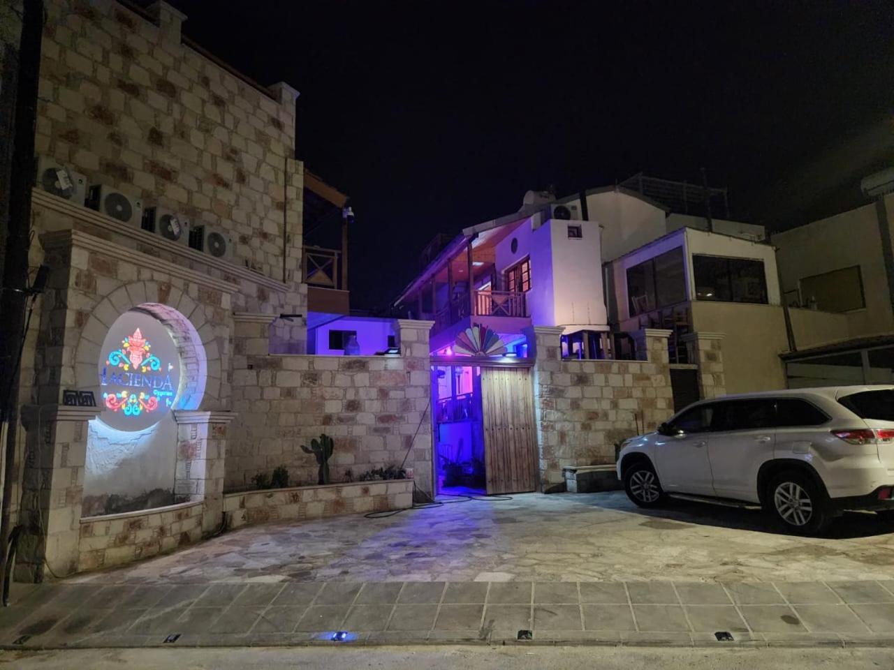 La Hacienda Cyprus Hotell Lemesós Eksteriør bilde